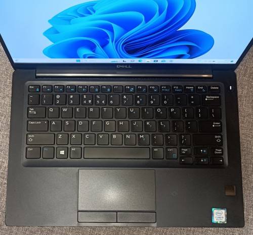 Dell Latitude 7390 UltraBook, 8th gen i5-8250U@1.6GHz, 8GB RAM, 256GB m.2 SSD, 13.3` FHD Display