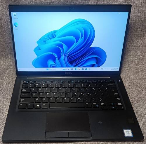 Dell Latitude 7390 UltraBook, 8th gen i5-8250U@1.6GHz, 8GB RAM, 256GB m.2 SSD, 13.3` FHD Display