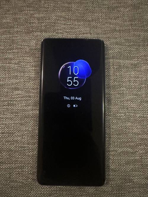 HUAWEI NOVA 9 DUAL SIM 8GB RAM 128GB MEMORY MINT CONDITION