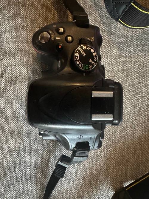 Nikon D5100 MINT CONDITION  BODY ONLY