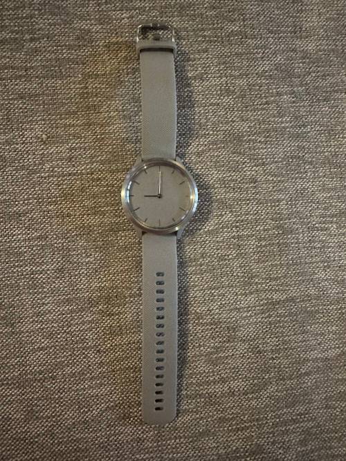 Garmin Vivomove 3 Sport Hybrid Smartwatch (Powder Grey/Silver) Mint As New