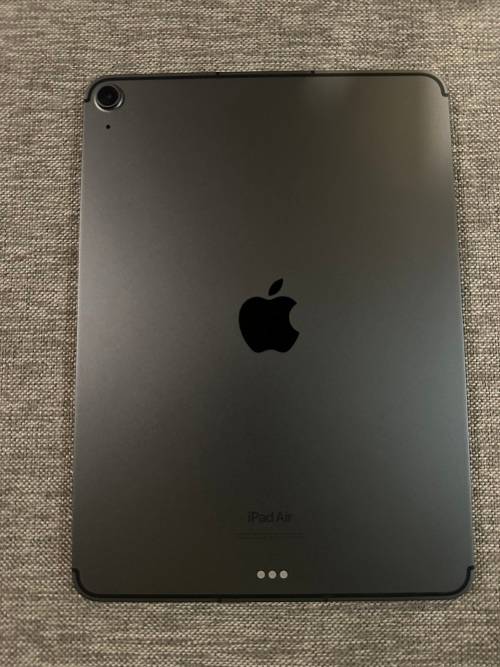 iPad Air 5th Gen 64GB (Wi-Fi+Cell A2589)   [M1]  MINT CONDITION