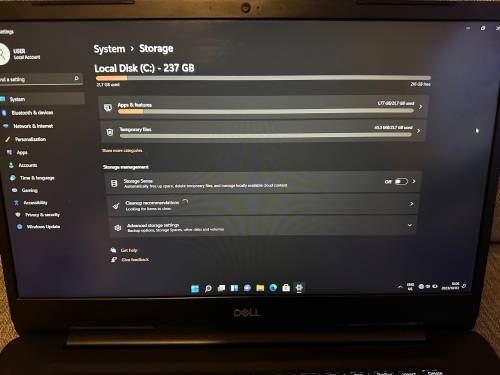 Dell Vostro 5581 8th Gen Intel Core i5-8265U, 16GB RAM, 256GB m.2 SSD,, 15.6` FHD