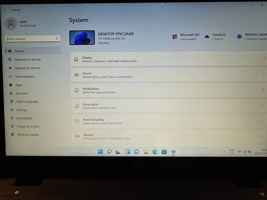HP EliteBook 840 G3, Intel i5-6200U@2.3GHz, 8GB RAM,  500GB HDD NEW BATTERY LTE