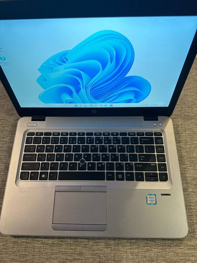 HP EliteBook 840 G3, Intel i5-6200U@2.3GHz, 8GB RAM,  500GB HDD NEW BATTERY LTE