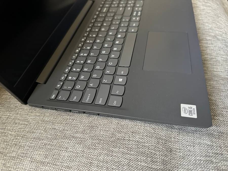 LENOVO V15-IIL CORE I5 10TH GEN 20GB RAM 512GBSSD HDR DISPLAY