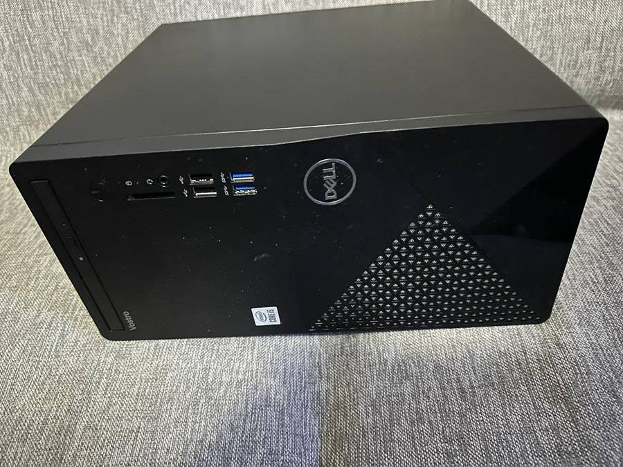 DELL VOSTRO 3888  I5 1OTH GEN 4GB RAM 500GBB HDD WITH WIFI STILL UNDER DELL WARRANTY
