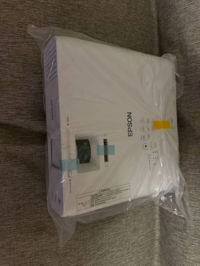 EPSON EB-L200F FULL HD LASER PROJECTOR NEW