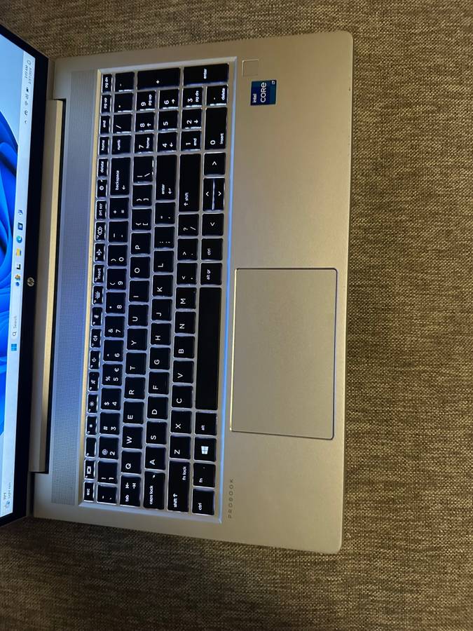 HP ProBook 650 G8 Notebook PC IDS Base Model 15.6 ``  FHD I7 11TH GEN 16GB RAM 512GBSSD HP WARRANTY