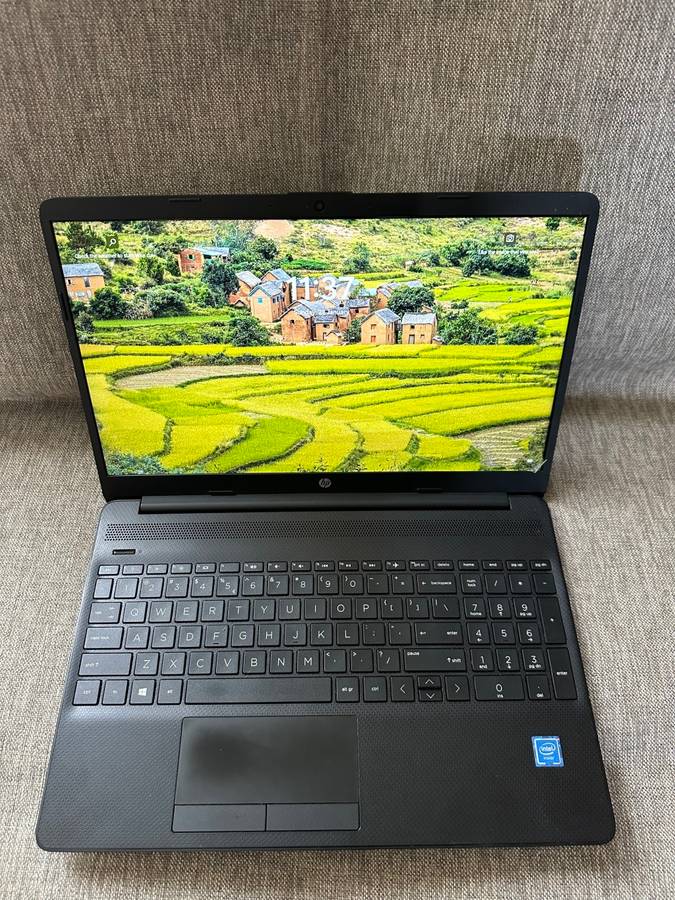 HP Celeron Laptop with 4GB RAM, 500Gb HDD | Bargain