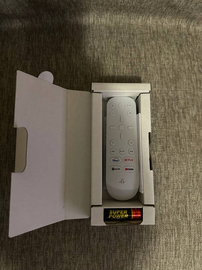 PLAYSTATION 5 REMOTE NEW