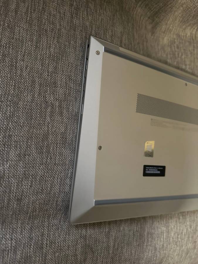 EliteBook 840 G8, 11th Gen i5 16GB RAM, 256GB NVMe SSD, 14` LTE  FHD Display Still with Hp Warranty