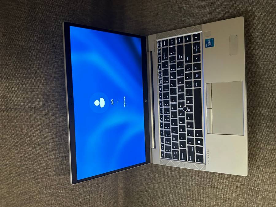 EliteBook 840 G8, 11th Gen i5 16GB RAM, 256GB NVMe SSD, 14` LTE  FHD Display Still with Hp Warranty