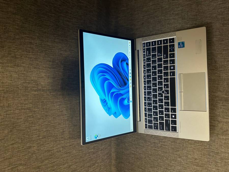 EliteBook 840 G8, 11th Gen i5 16GB RAM, 256GB NVMe SSD, 14` LTE  FHD Display Still with Hp Warranty
