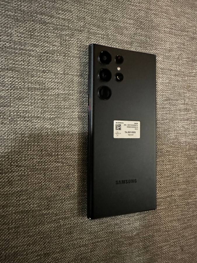 Samsung Galaxy S22 Ultra 5G 12GB Ram 256GB Dual Sim Mint