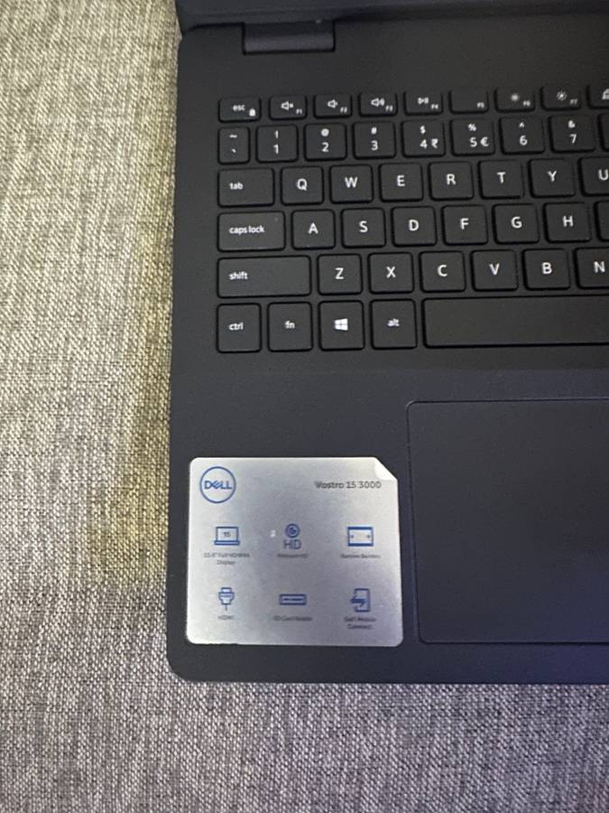 Dell Vostro 3500, 11th Gen i5-1135G7@2.4GHz, 16GB RAM, 512GB NVMe SSD, 15` FHD Display Dell Warranty