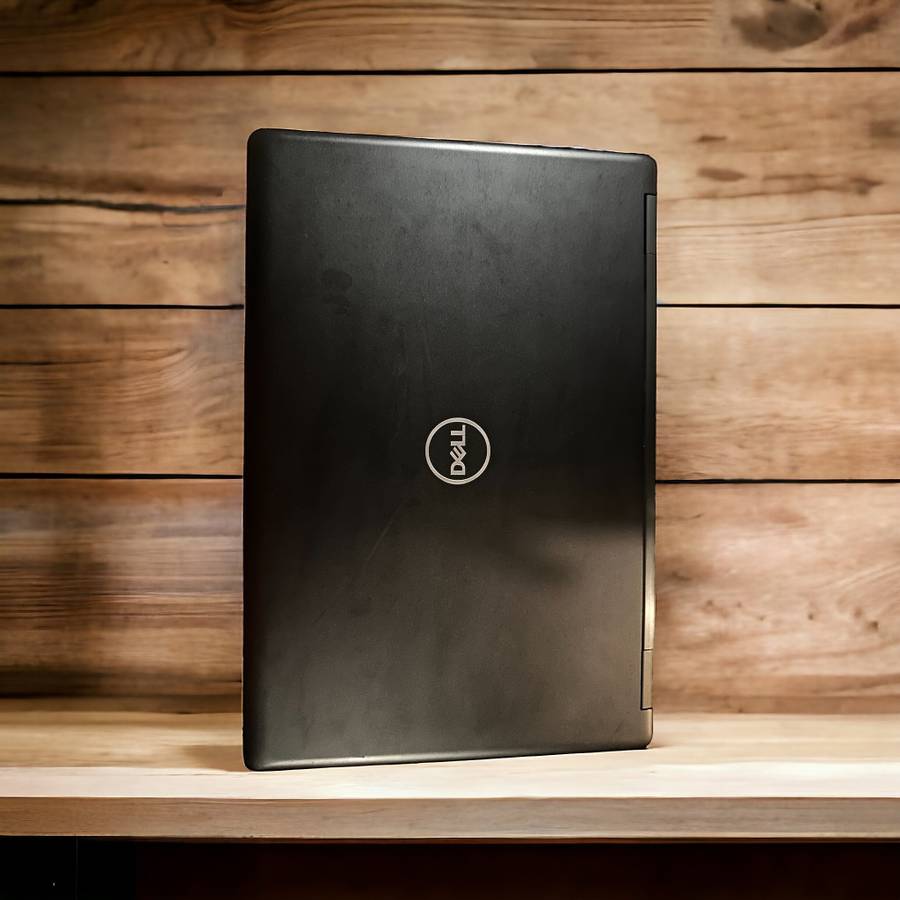 Dell Latitude 5590,8th Gen Intel i7-8650U@1.9GHz, 8GB RAM, 256GB m.2 SSD, 15.6` FHD Display, LTE