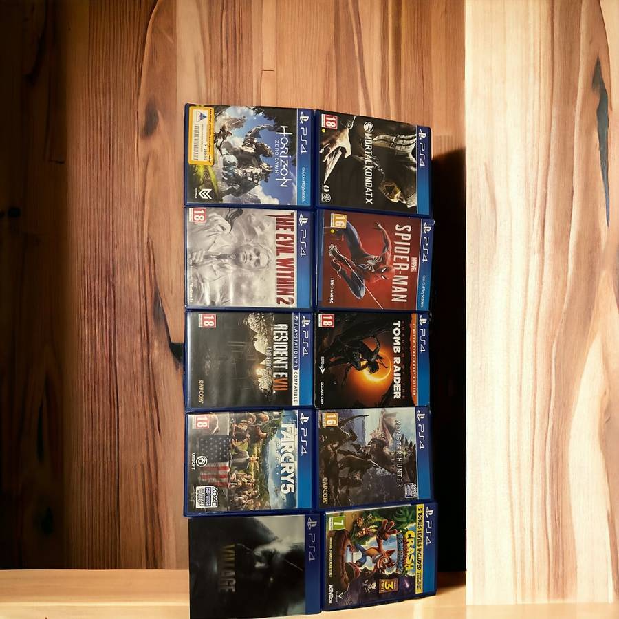 PLAYSTATION 4  SLIM 1TB 2 CONTROLLERS AND 14 GAMES  MINT AS NEW CONDITION IN BOX