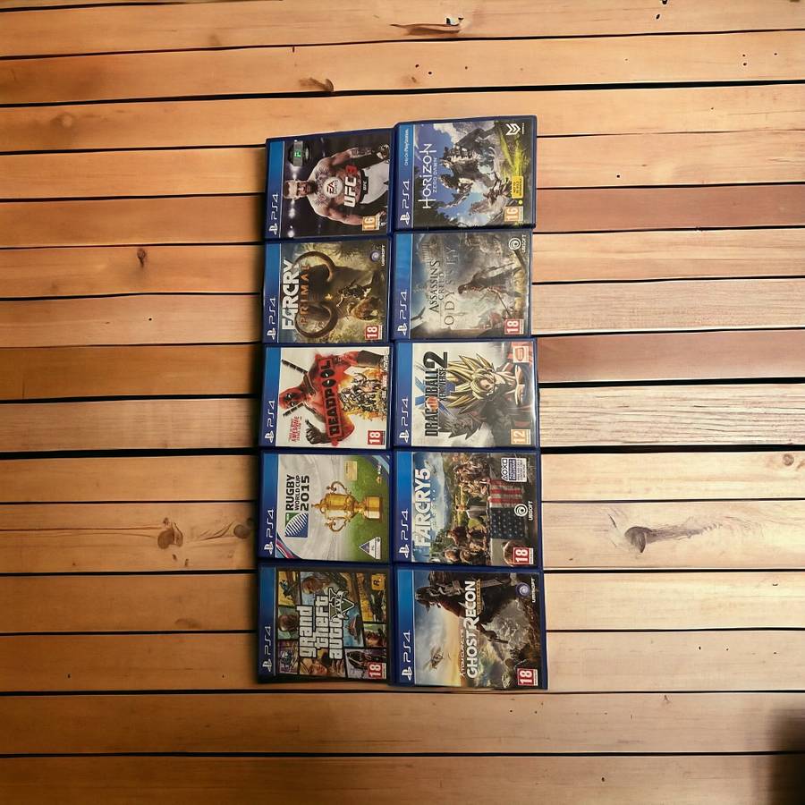 PLAYSTATION 4  SLIM 500GB 10 GAMES WITH 2 CONTROLLERS MINT CONDITION