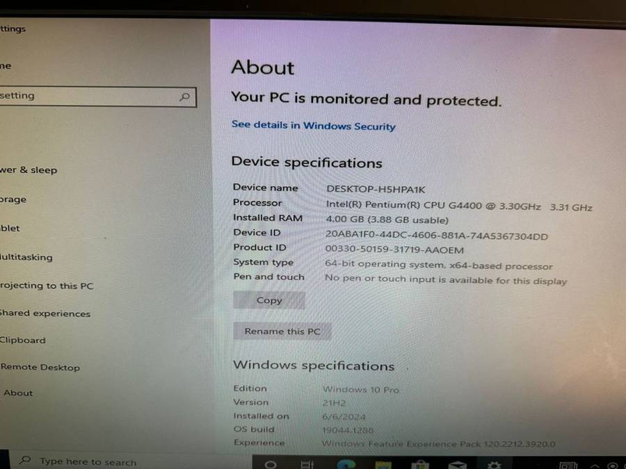 HP ProDesk 600 G3 SFF PC - Intel 3.3GHz, 4GB RAM, 1TB HDD