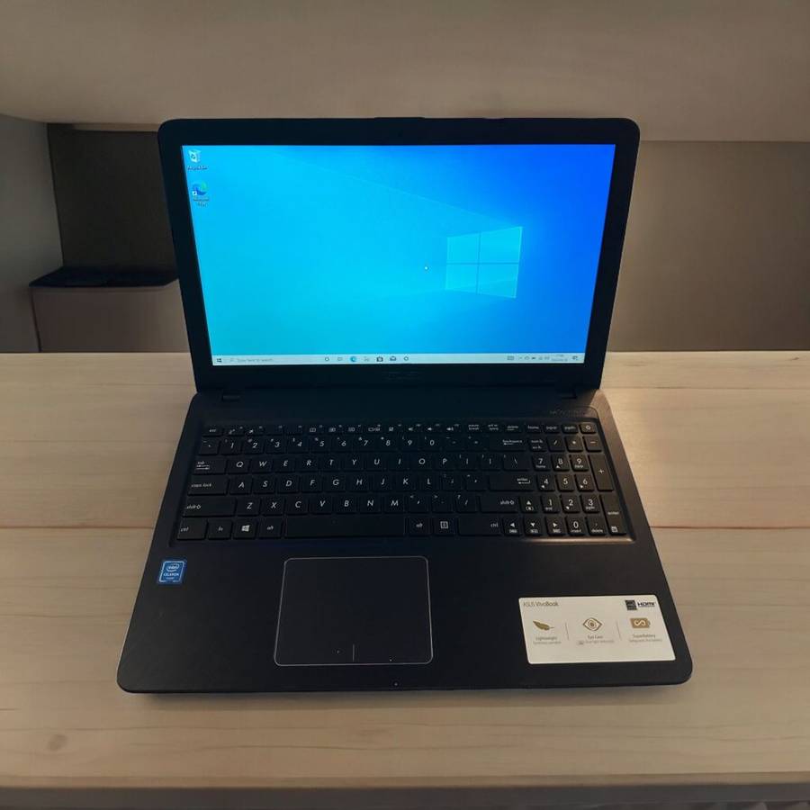 **BARGAIN BUY** MINT ASUS X543M CELERON WITH 4GB RAM, 240GB SSD- WORTH R7k -GRAB IT@ JUST R2999!!!!!