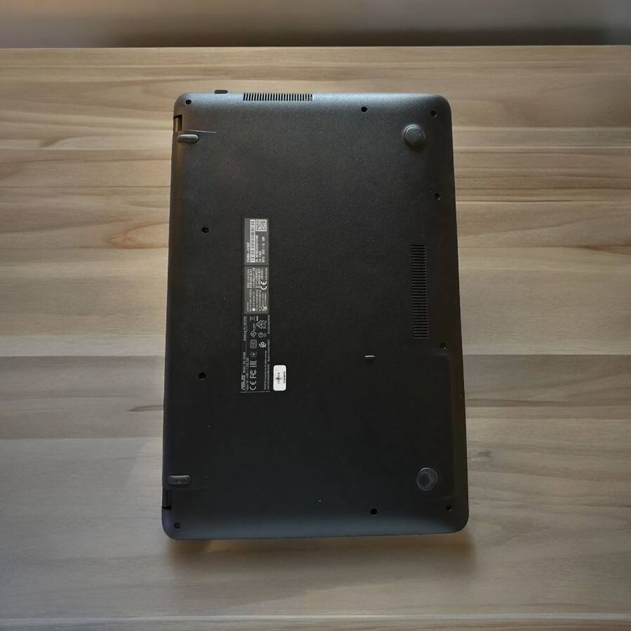 **BARGAIN BUY** MINT ASUS X543M CELERON WITH 4GB RAM, 240GB SSD- WORTH R7k -GRAB IT@ JUST R2999!!!!!