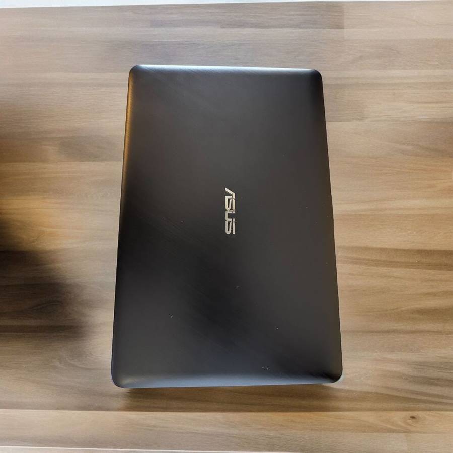 **BARGAIN BUY** MINT ASUS X543M CELERON WITH 4GB RAM, 240GB SSD- WORTH R7k -GRAB IT@ JUST R2999!!!!!