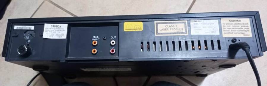 rare find philips compact disk payer