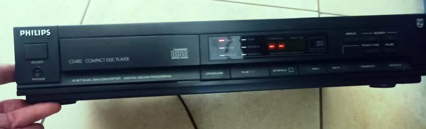 rare find philips compact disk payer