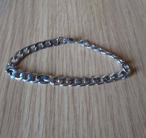 Mens Stainless Steel 22cm curb Bracelet 7mm width