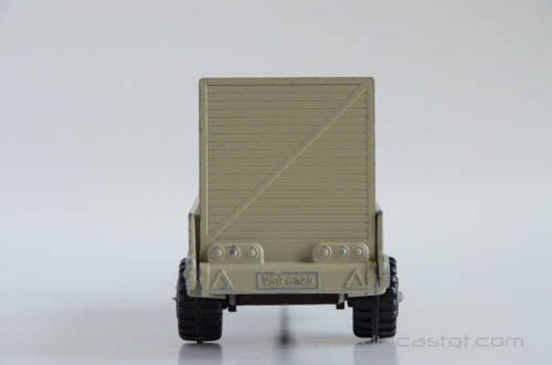 Matchbox Super Kings K-30 Mercedes Unimog and K-32 Trailer