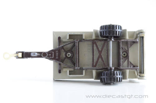 Matchbox Super Kings K-30 Mercedes Unimog and K-32 Trailer