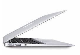 128SSD+4TH GENERATION CORE i5--2013 APPLE MACBOOK AIR--4gig RAM-R27000 VERY CLEAN