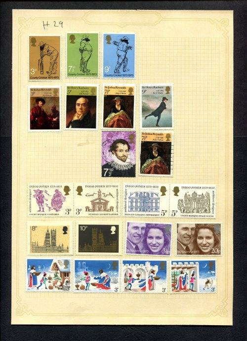 Great Britain - 21 Stamps Mounted (Hinged) On Old Album Page