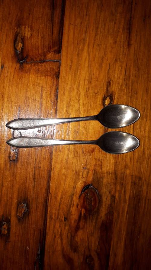 2 VINTAGE SILVER PLATED Demitasse spoons