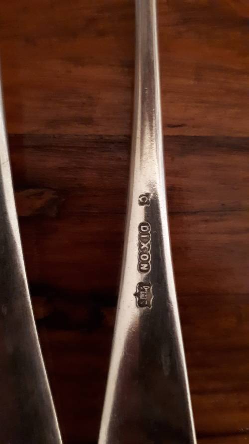 A PAIR OF DIXON VINTAGE SILVER PLATED dinner forks