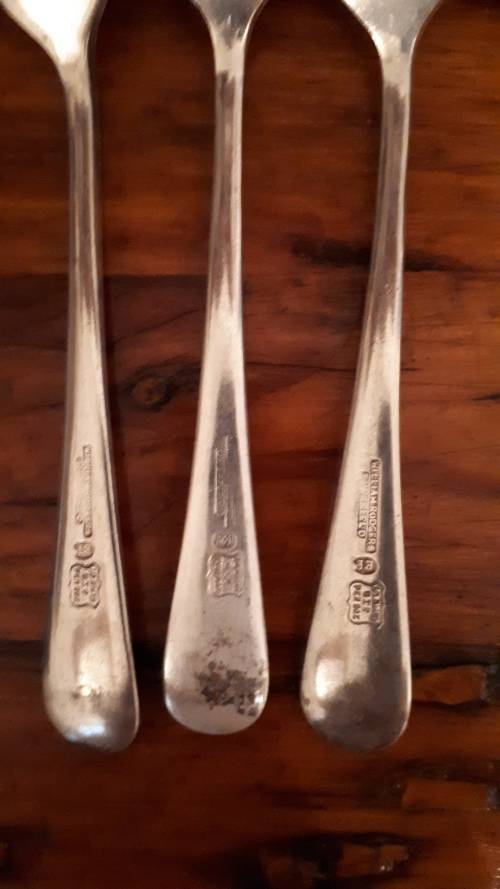VINTAGE SET OF 6 IDENTICAL SILVER PLATED William Rodgers (Sheffield) Dinner forks
