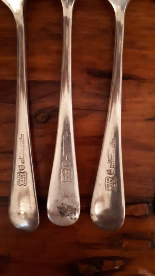 VINTAGE SET OF 6 IDENTICAL SILVER PLATED William Rodgers (Sheffield) Dinner forks