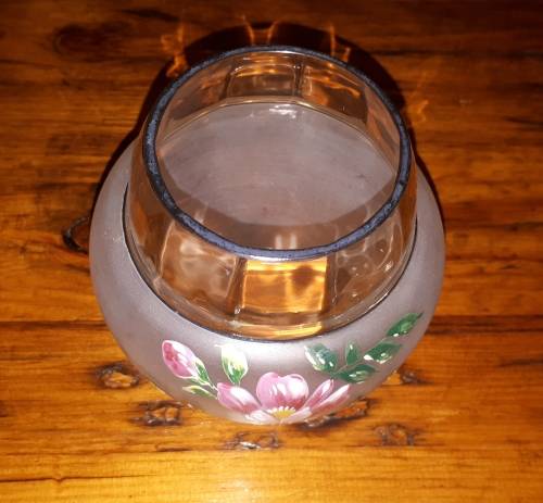 STUNNING VINTAGE GLASS HAND PAINTED Flower Vase