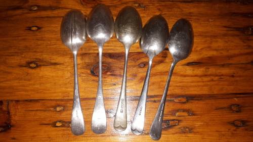 LOT OF 5 VINTAGE PLATED Dinner Spoons from assorted cutlers