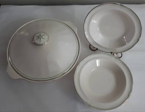 VINTAGE ALFRED MEAKIN MEDWAY DESIGN DESSERT SET