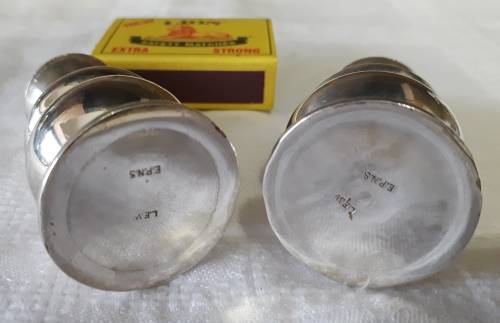 VINTAGE HEAVY SILVER PLATED SALT AND PEPPER SHAKER SET