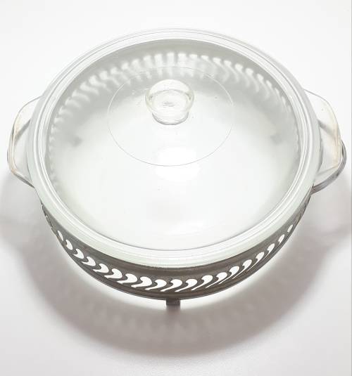 Vintage Pierced Metal Casserole Stand With 2QT (1.8L) USA Anchor Hocking Fire King Dish and Lid