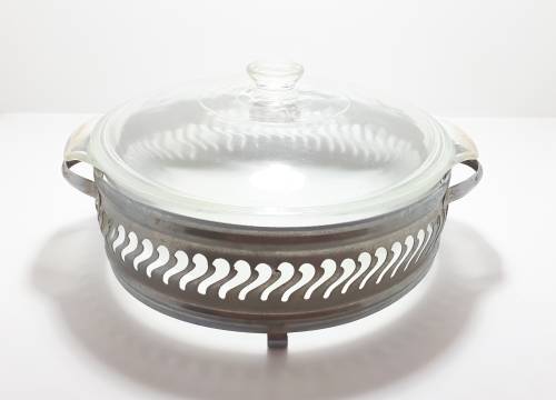 Vintage Pierced Metal Casserole Stand With 2QT (1.8L) USA Anchor Hocking Fire King Dish and Lid