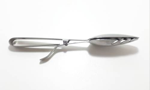 Stainless Steel Tensile Action Kitchen Tong