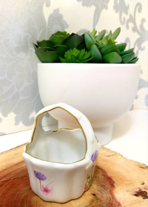 Dainty Porcelain Basket With Flower Decoration For Trinkets Or Teaspoons