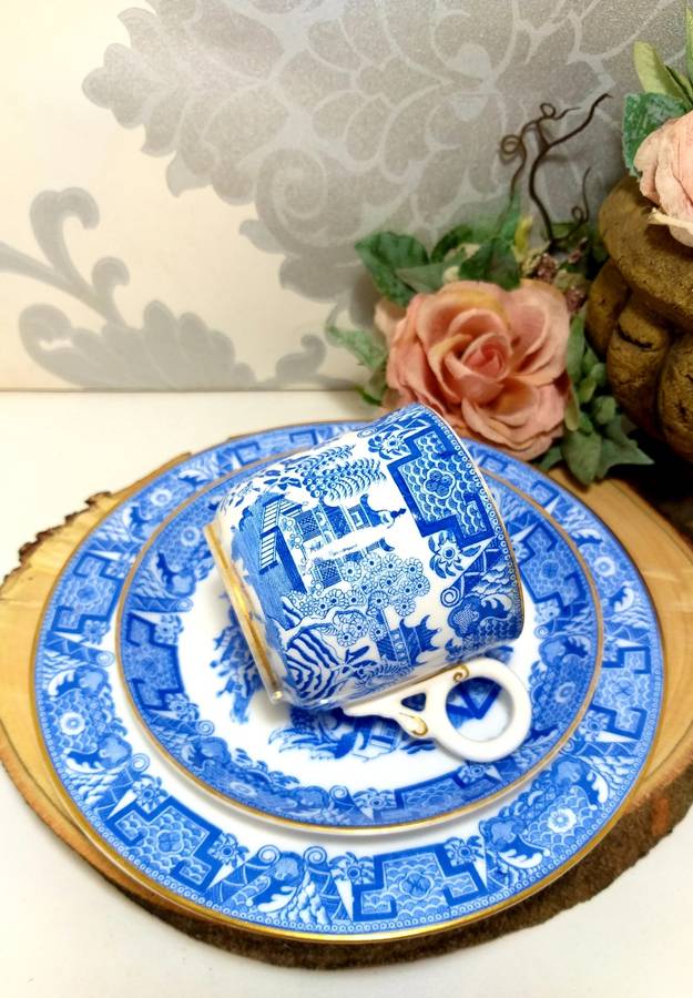 Vintage Blue Willow Royal Worcester Trio  Cup, Saucer & Tea Plate