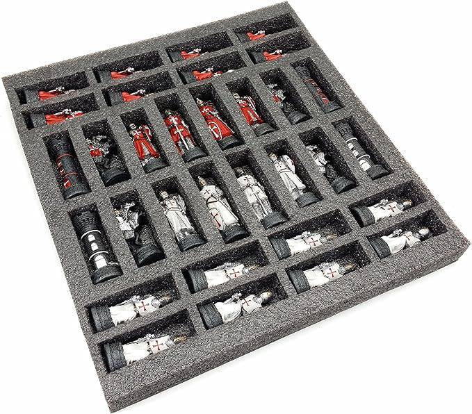 Medieval Times Crusades Knight RED & WHITE Set of Chess Men Pieces Hand Painted