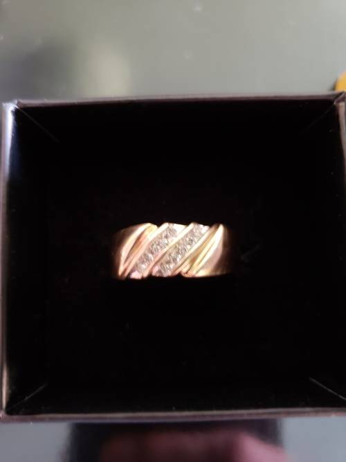 Stunning diamond rings not to be missed !!!!!