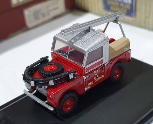 Oxford 1:76 Land Rover Series 1 Fire Tender